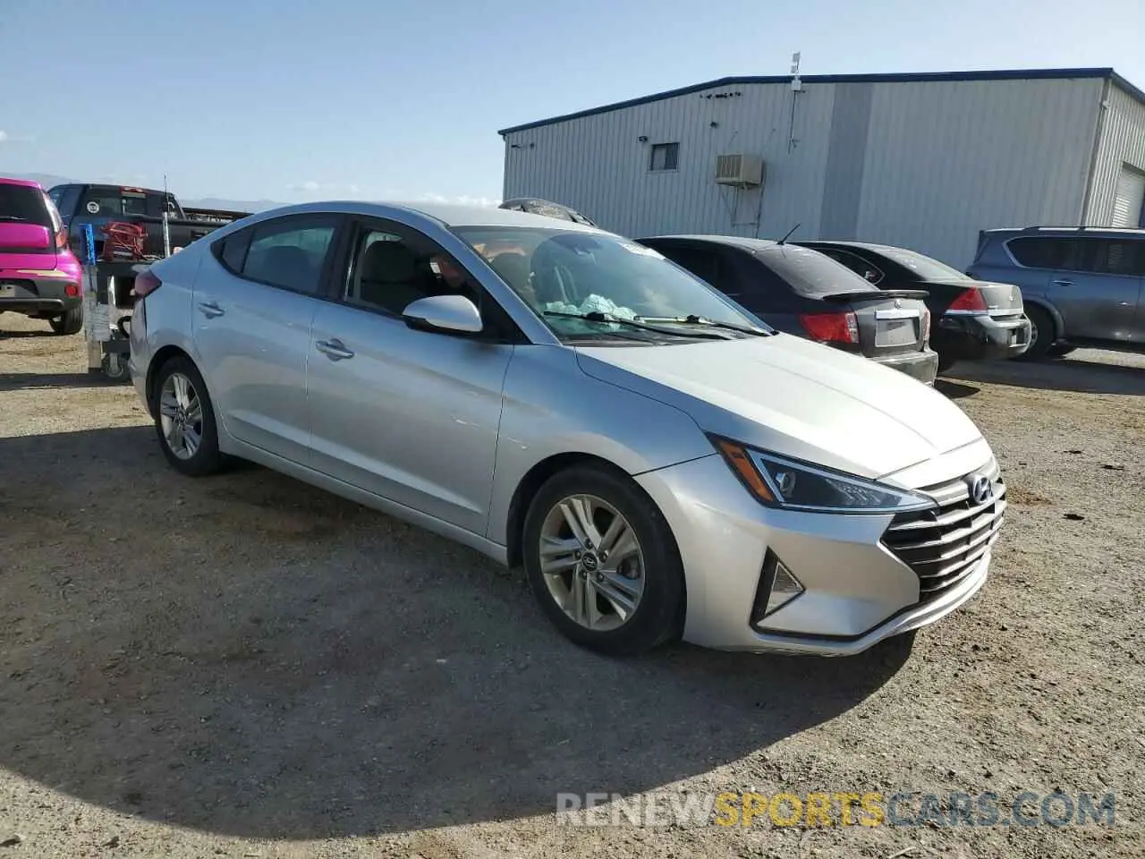 4 fotografías del automóvil dañado 5NPD84LF2KH412315 HYUNDAI ELANTRA 2019