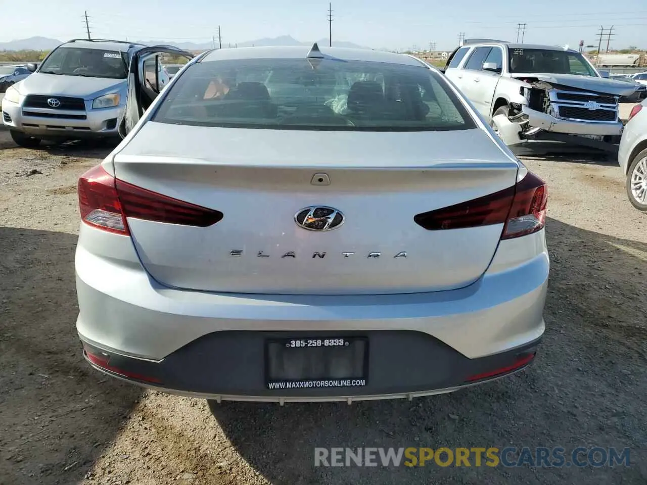 6 fotografías del automóvil dañado 5NPD84LF2KH412315 HYUNDAI ELANTRA 2019