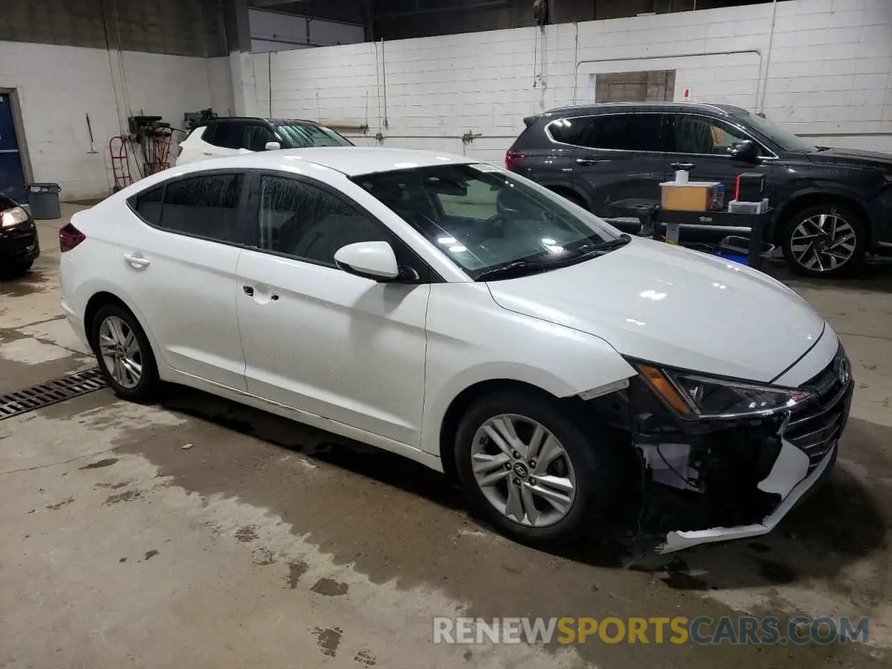 4 fotografías del automóvil dañado 5NPD84LF2KH432080 HYUNDAI ELANTRA 2019