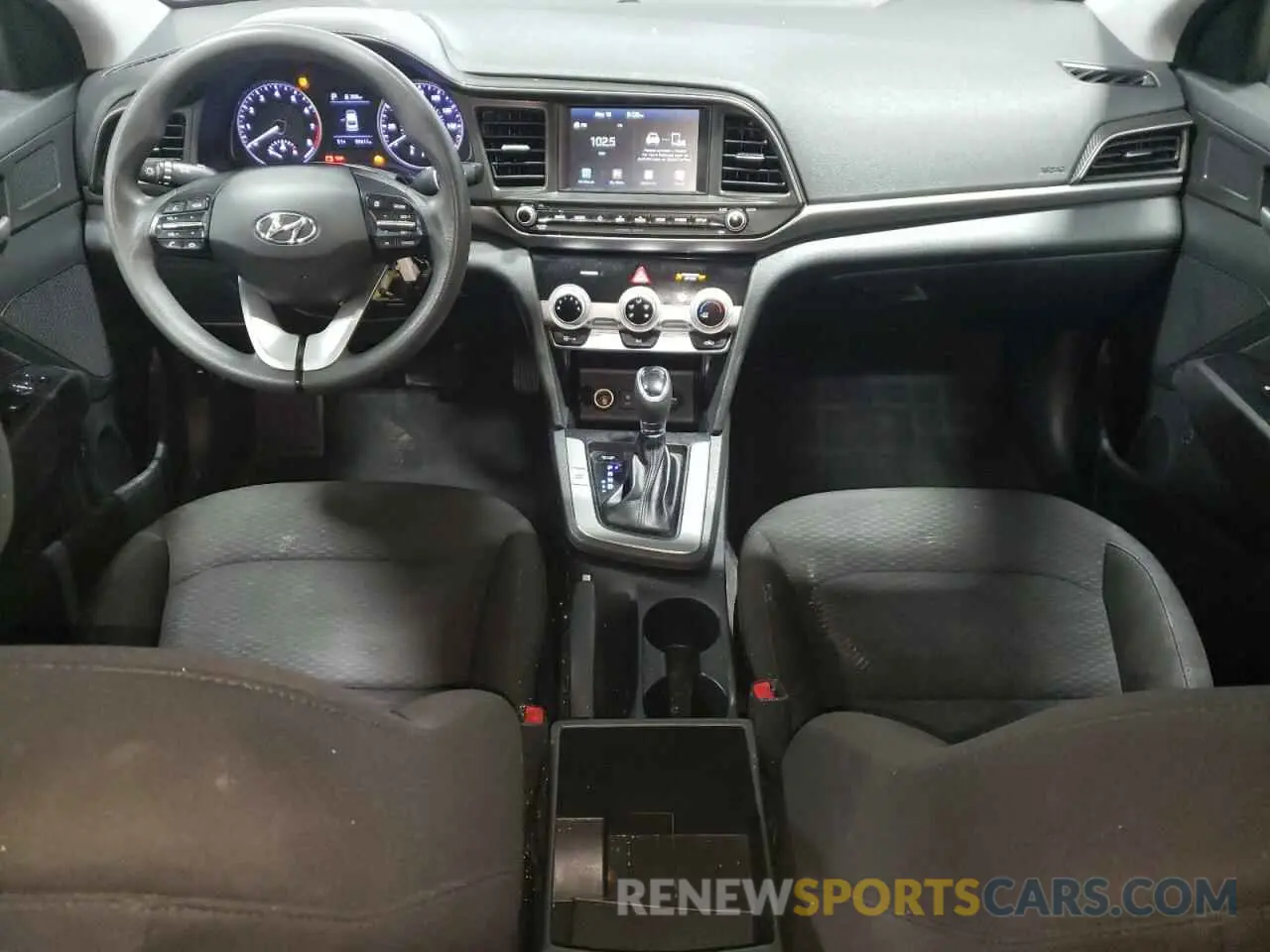 8 fotografías del automóvil dañado 5NPD84LF2KH432080 HYUNDAI ELANTRA 2019