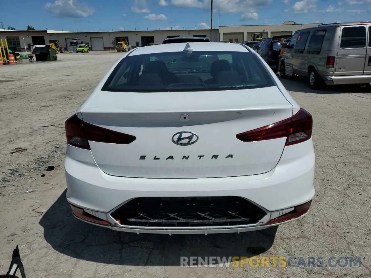 6 fotografías del automóvil dañado 5NPD84LF2KH457092 HYUNDAI ELANTRA 2019