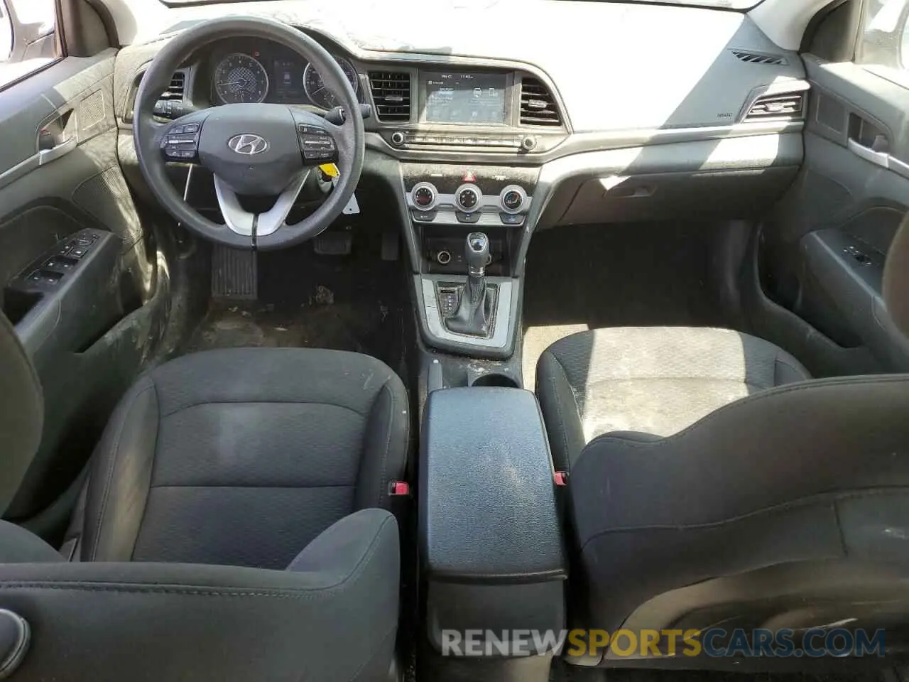 8 fotografías del automóvil dañado 5NPD84LF2KH457092 HYUNDAI ELANTRA 2019