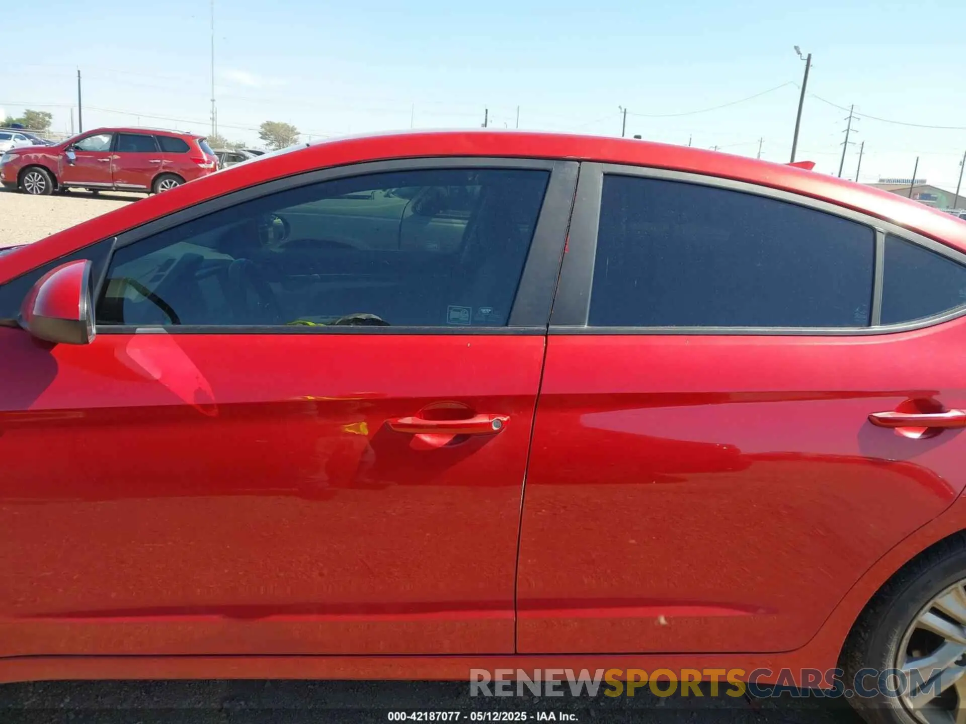 14 fotografías del automóvil dañado 5NPD84LF2KH460073 HYUNDAI ELANTRA 2019