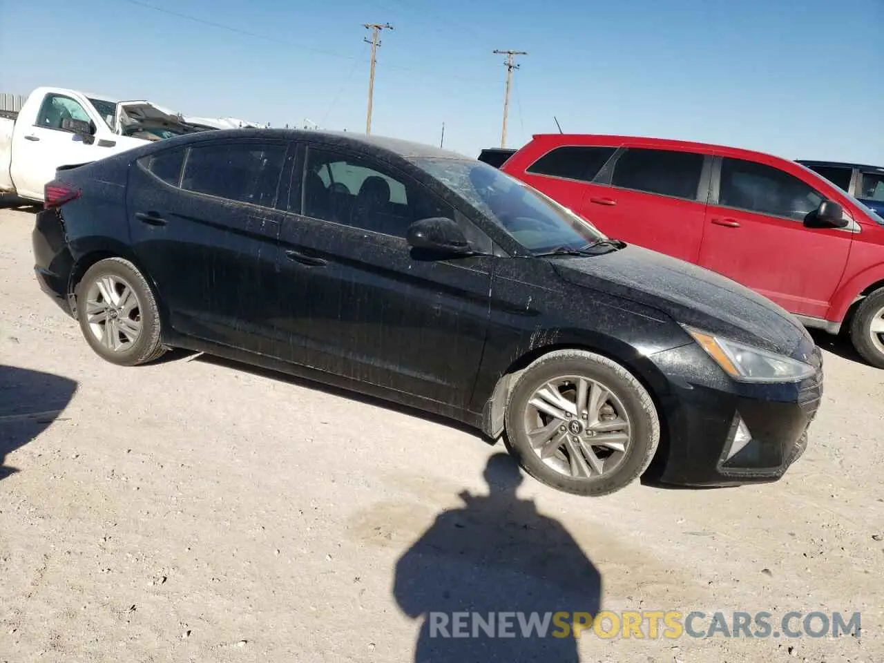 4 fotografías del automóvil dañado 5NPD84LF2KH468304 HYUNDAI ELANTRA 2019