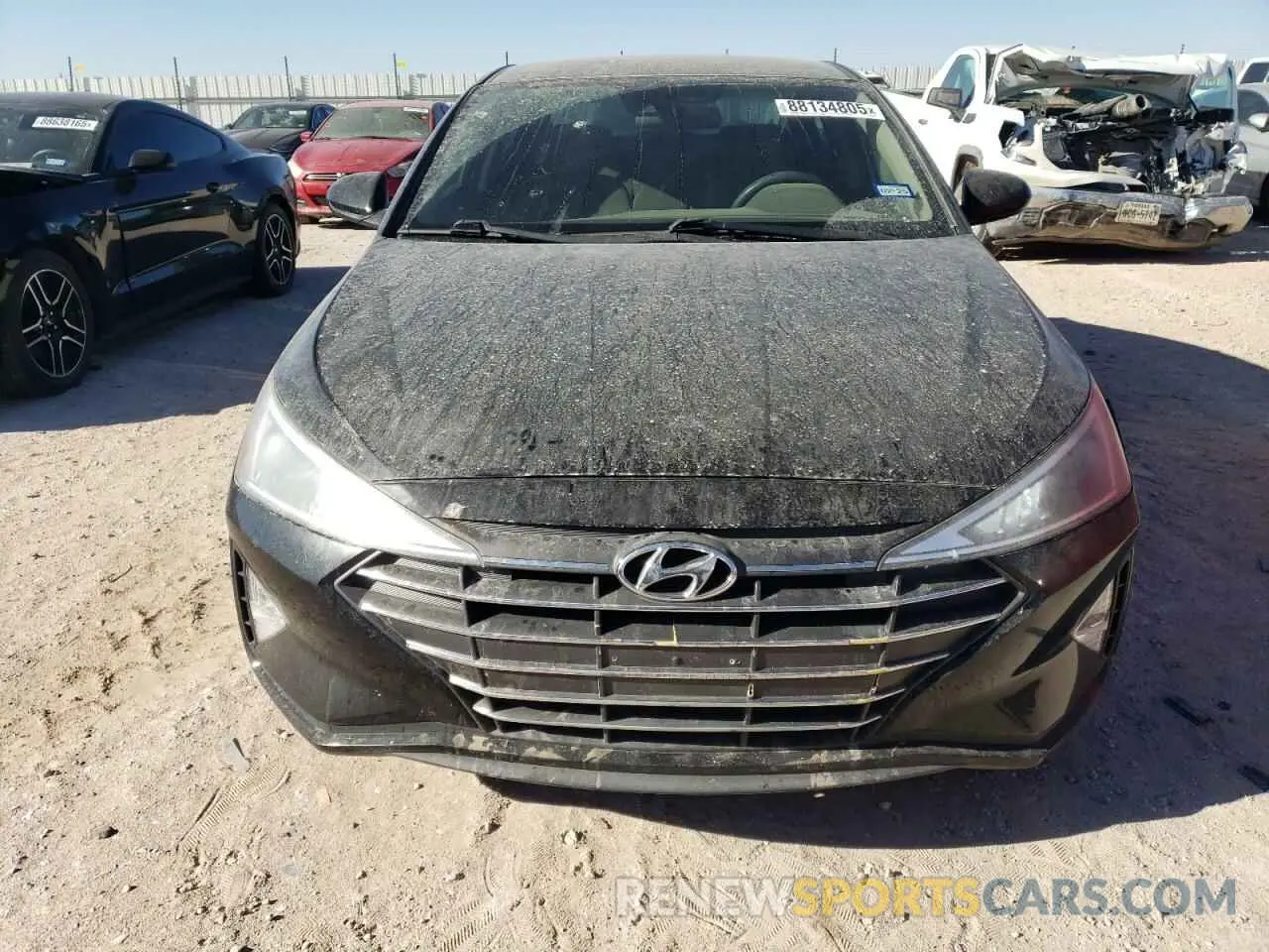 5 fotografías del automóvil dañado 5NPD84LF2KH468304 HYUNDAI ELANTRA 2019