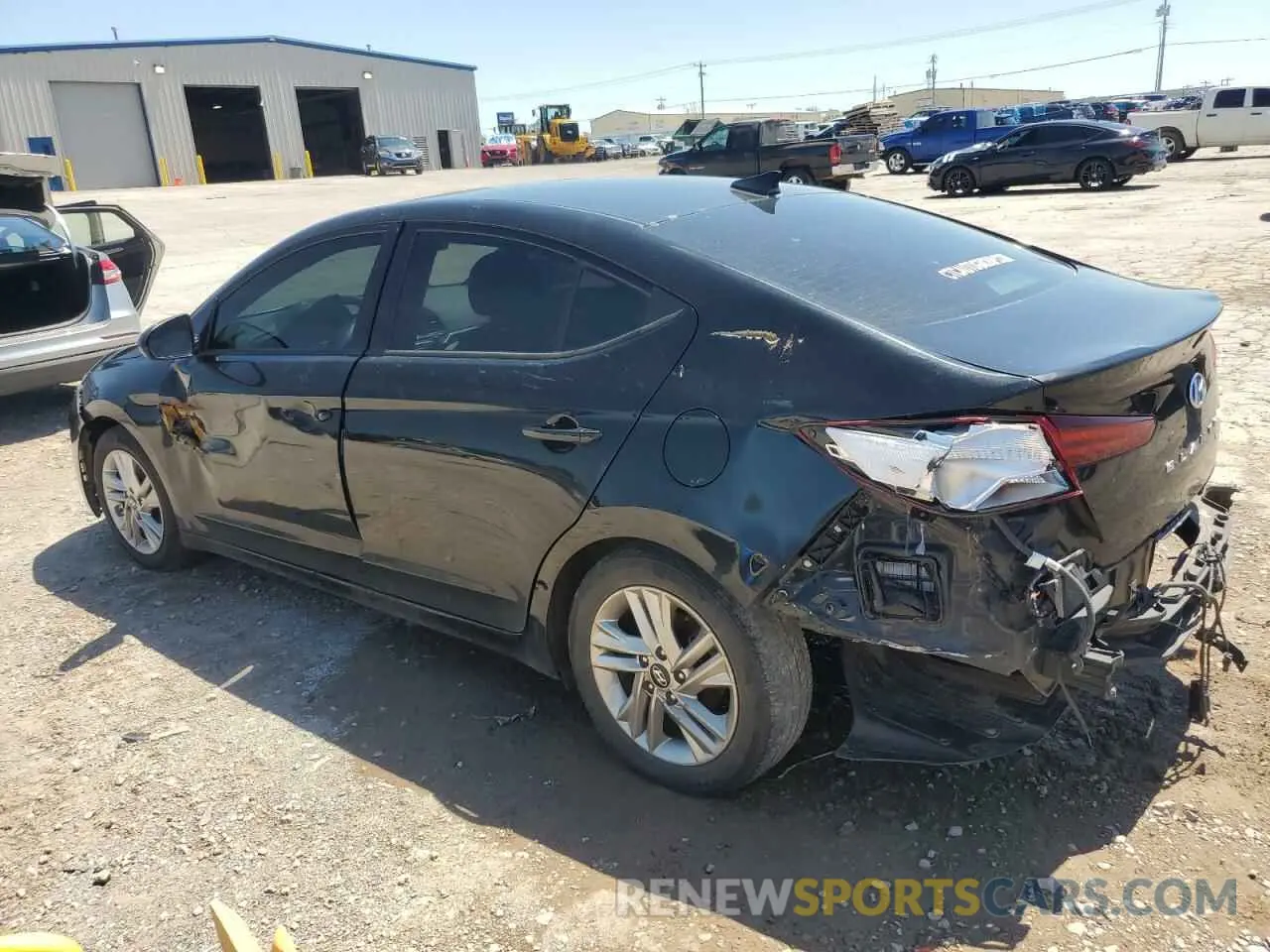 2 fotografías del automóvil dañado 5NPD84LF3KH461779 HYUNDAI ELANTRA 2019