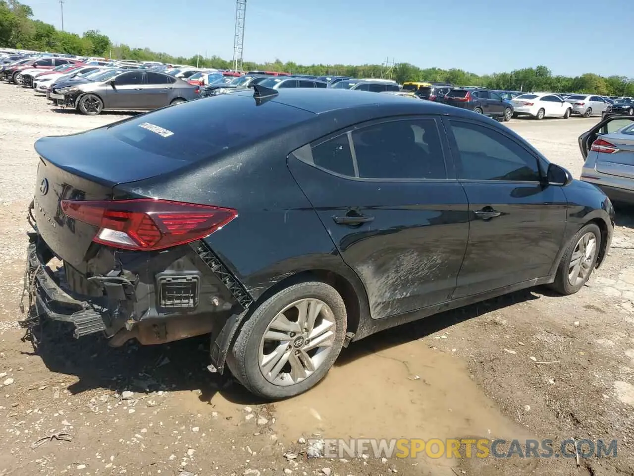 3 fotografías del automóvil dañado 5NPD84LF3KH461779 HYUNDAI ELANTRA 2019