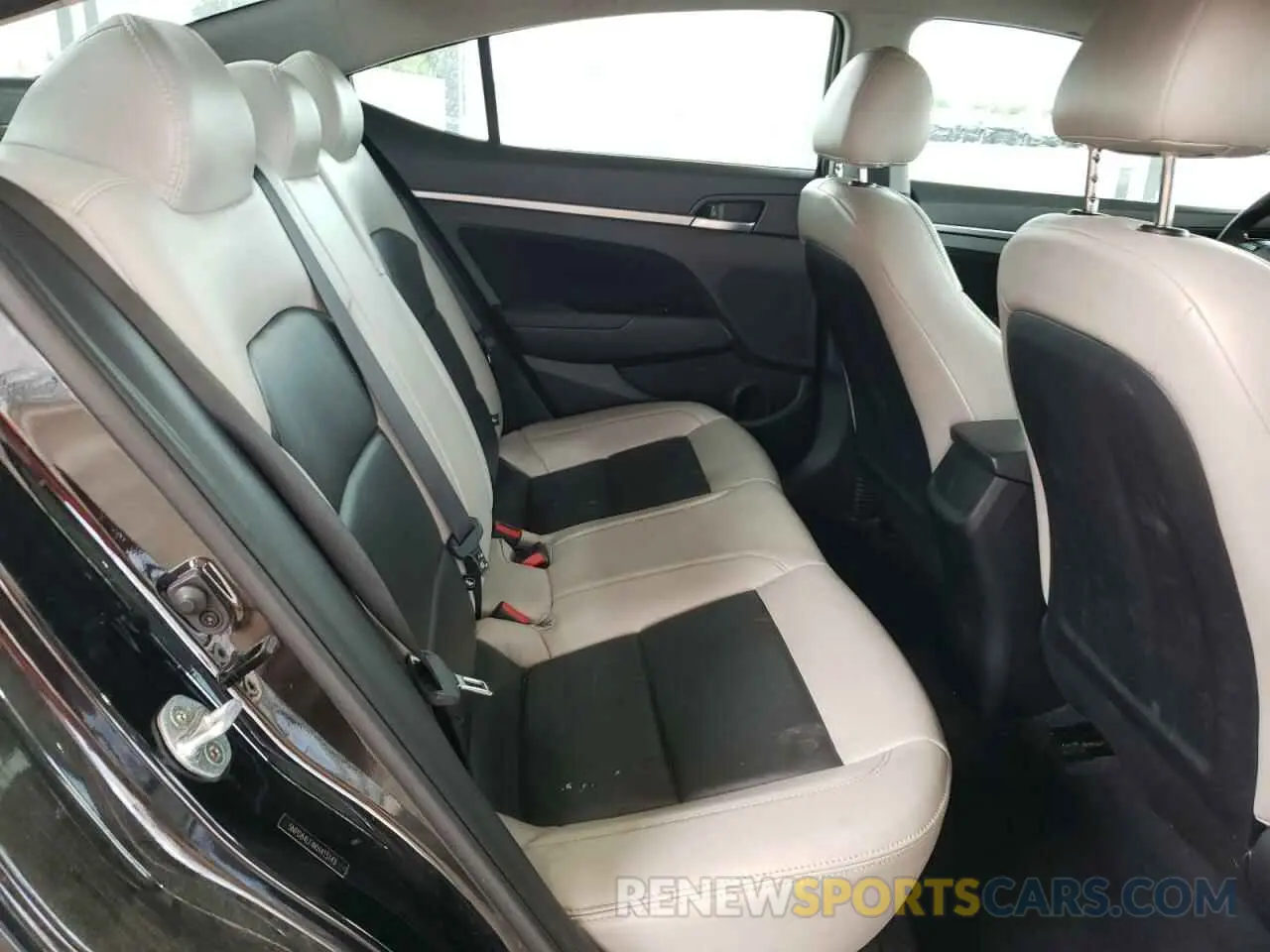 10 fotografías del automóvil dañado 5NPD84LF4KH415149 HYUNDAI ELANTRA 2019
