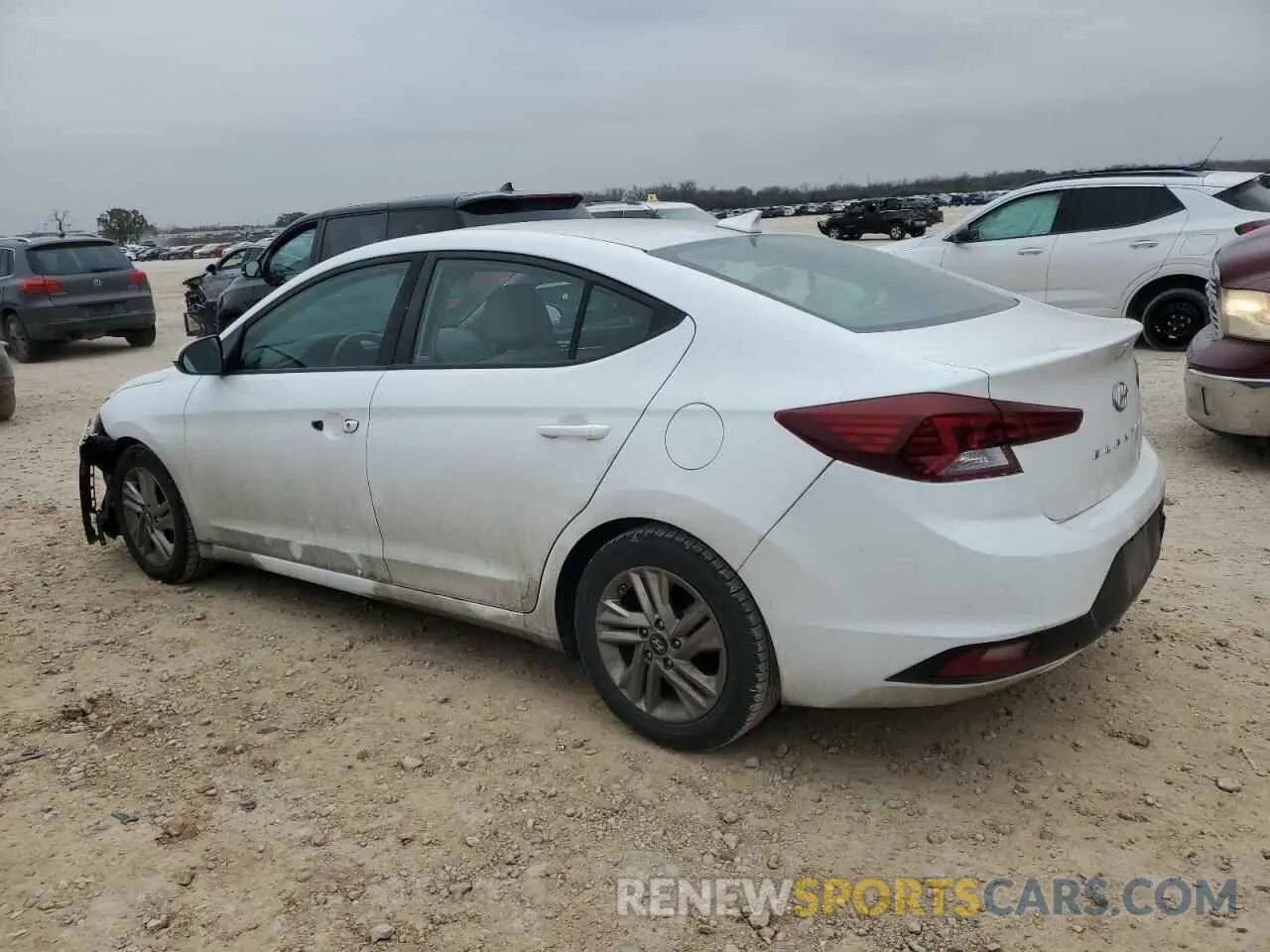 2 fotografías del automóvil dañado 5NPD84LF4KH429522 HYUNDAI ELANTRA 2019