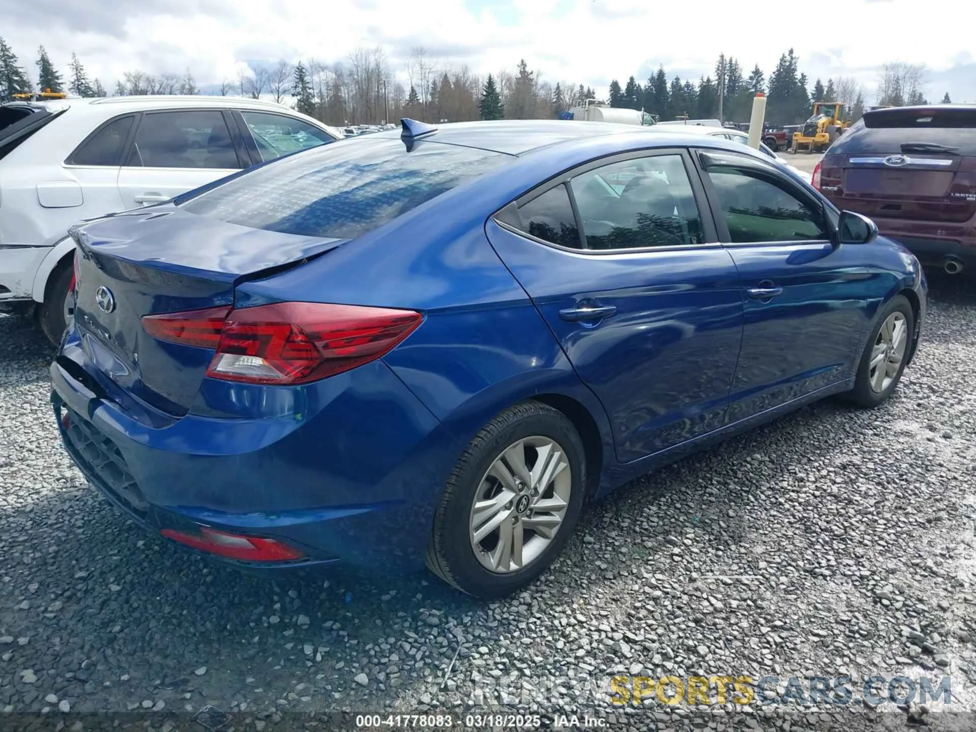 4 fotografías del automóvil dañado 5NPD84LF4KH435420 HYUNDAI ELANTRA 2019