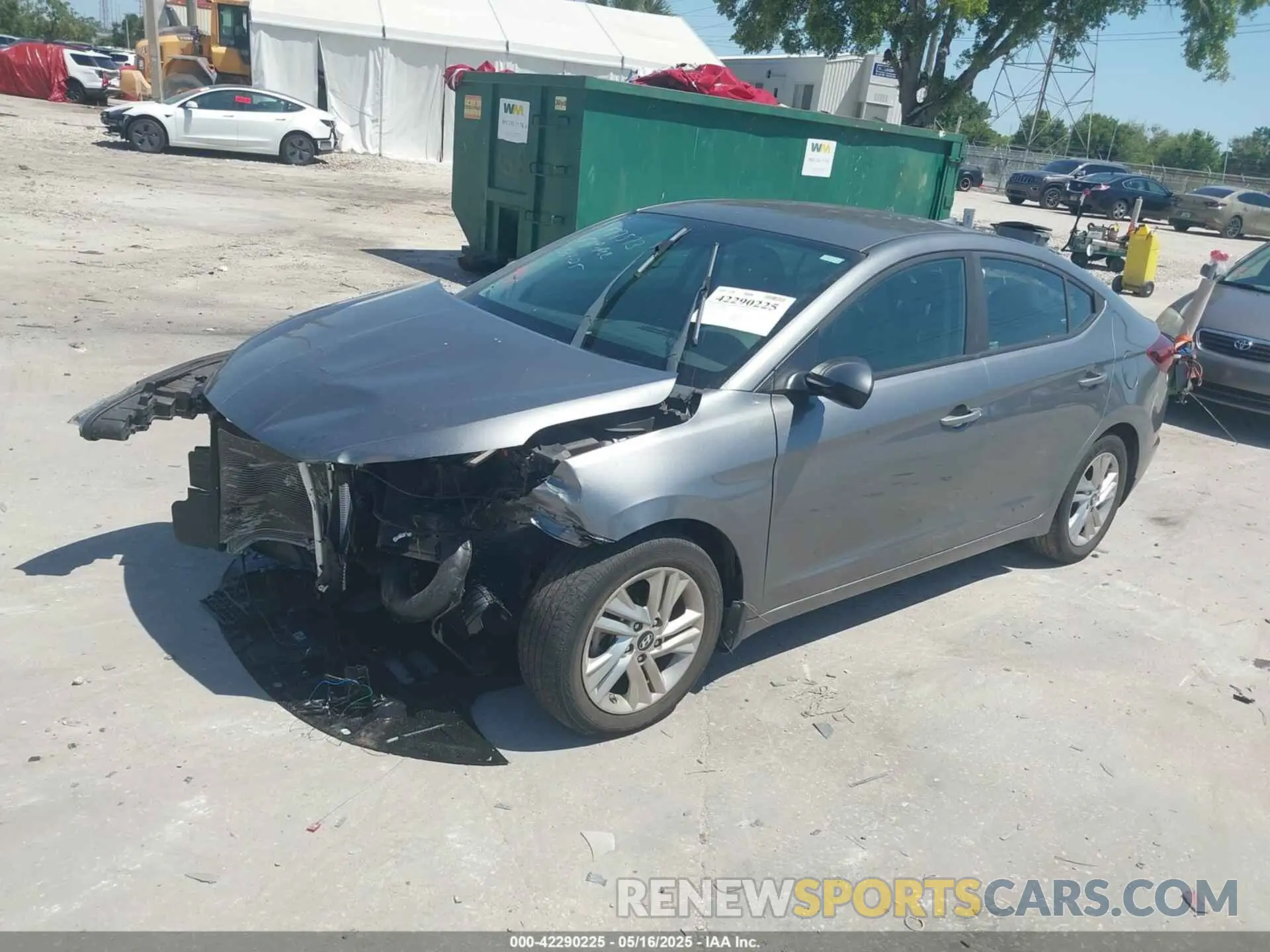 2 fotografías del automóvil dañado 5NPD84LF4KH476002 HYUNDAI ELANTRA 2019