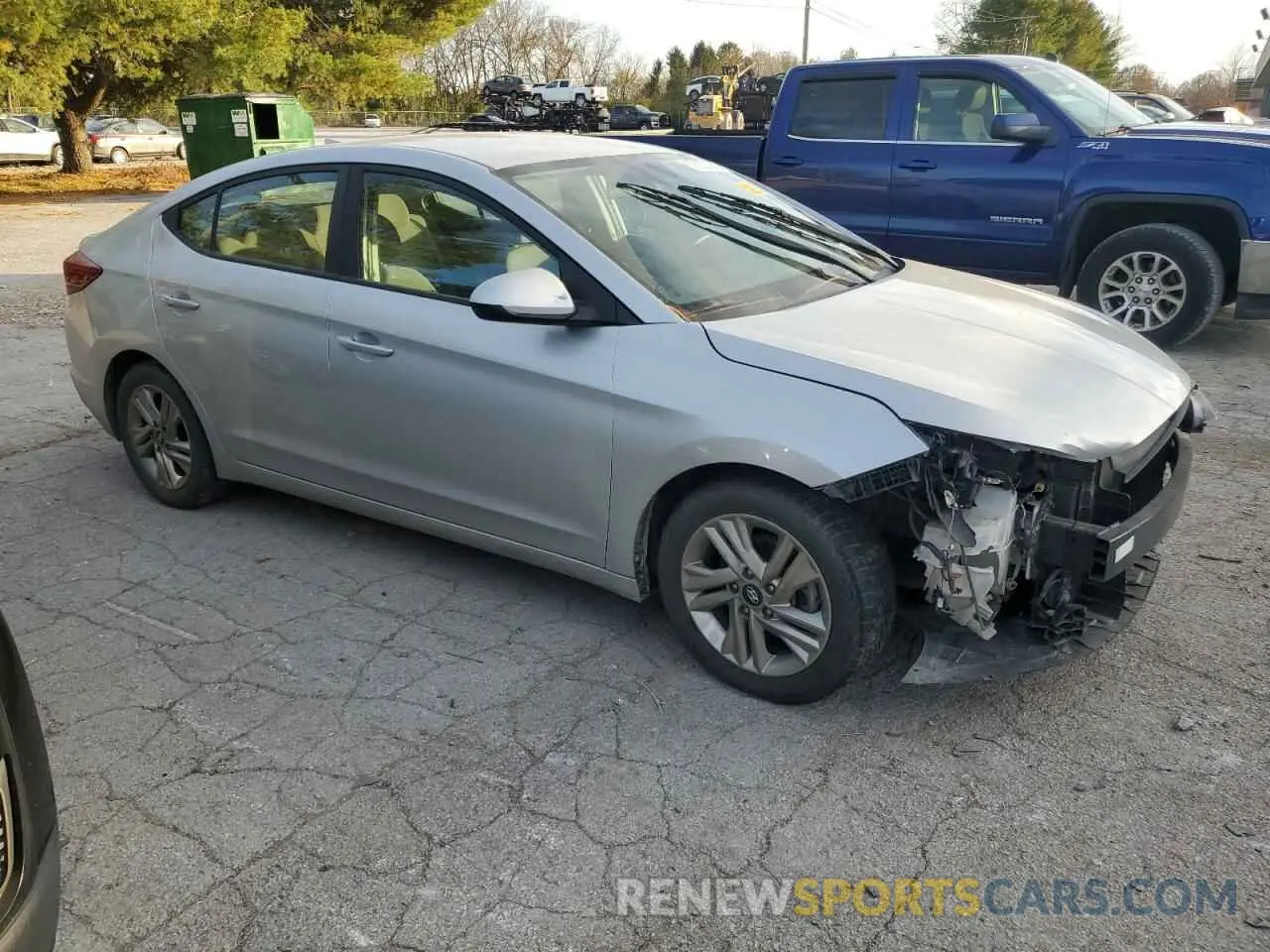 4 fotografías del automóvil dañado 5NPD84LF4KH484245 HYUNDAI ELANTRA 2019