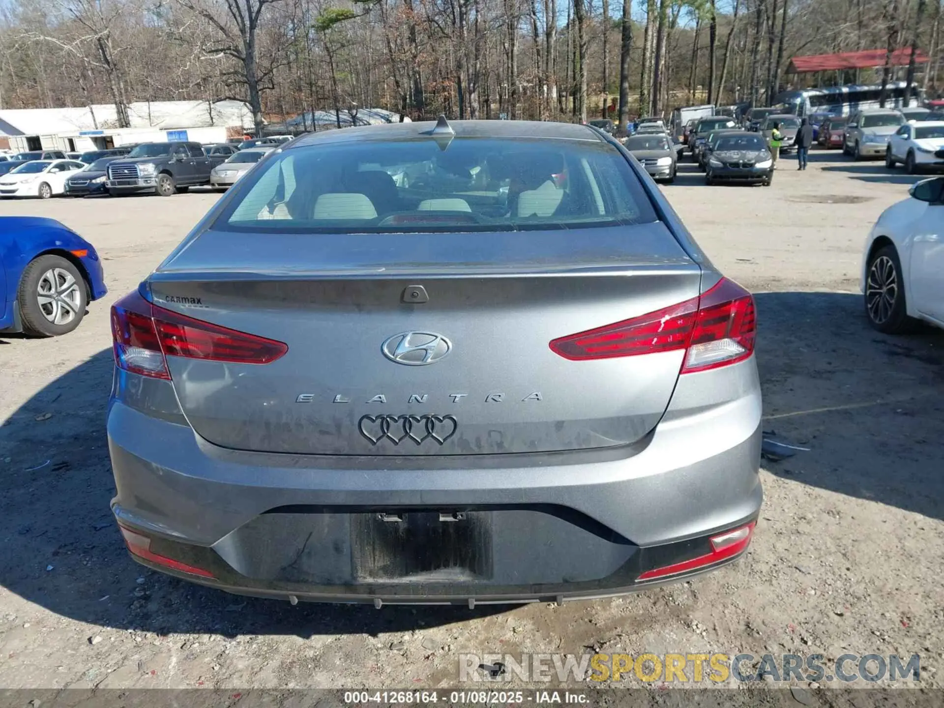16 fotografías del automóvil dañado 5NPD84LF5KH420361 HYUNDAI ELANTRA 2019