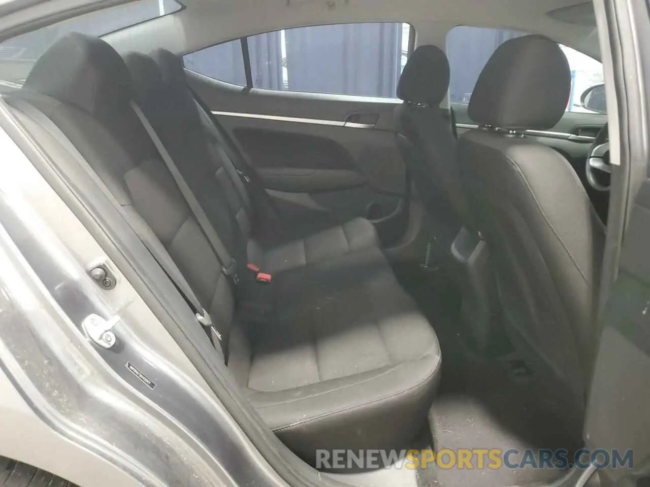 10 fotografías del automóvil dañado 5NPD84LF5KH420411 HYUNDAI ELANTRA 2019