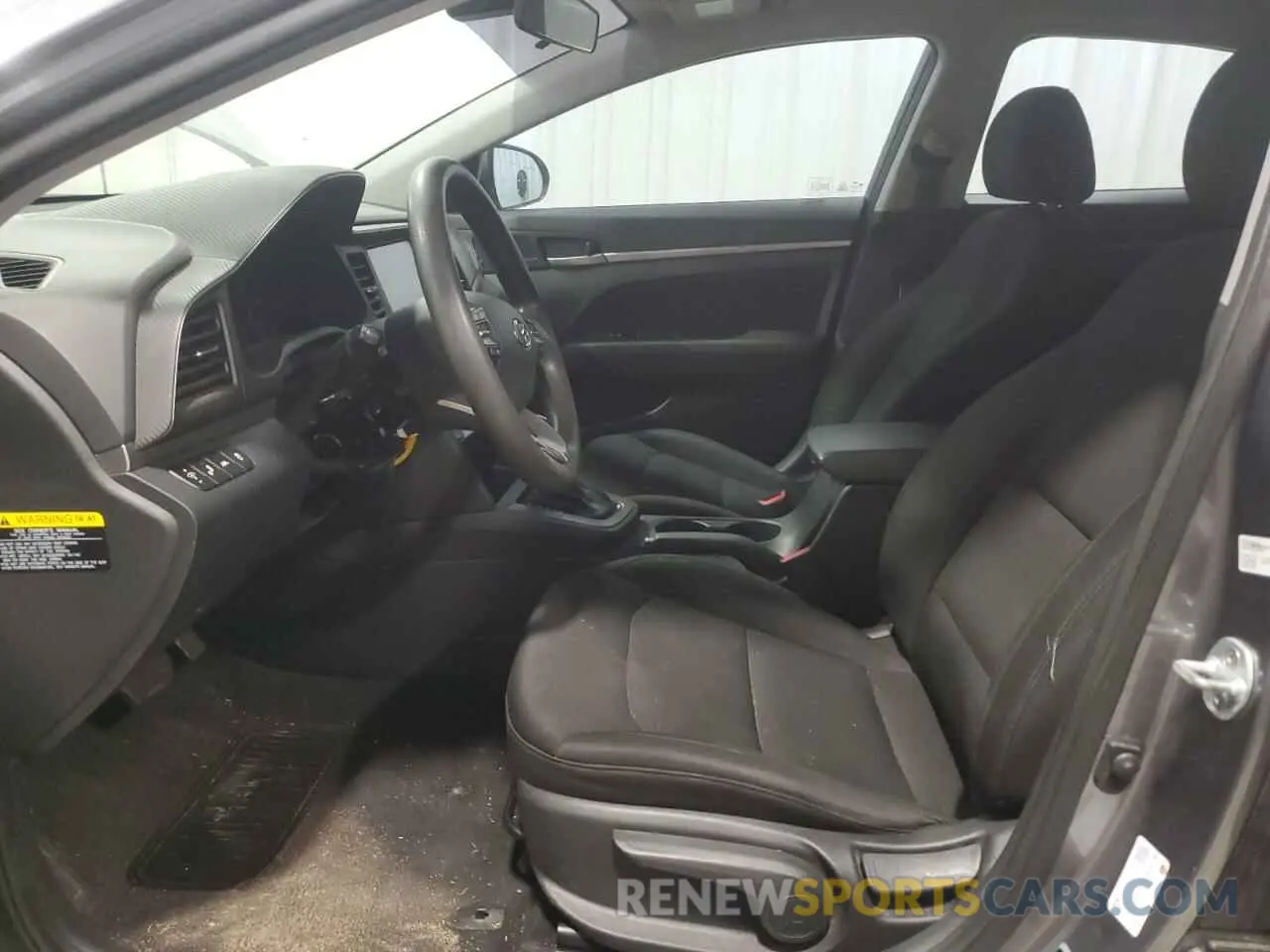7 fotografías del automóvil dañado 5NPD84LF5KH420411 HYUNDAI ELANTRA 2019