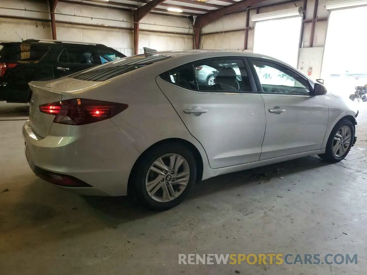 3 fotografías del automóvil dañado 5NPD84LF5KH437841 HYUNDAI ELANTRA 2019