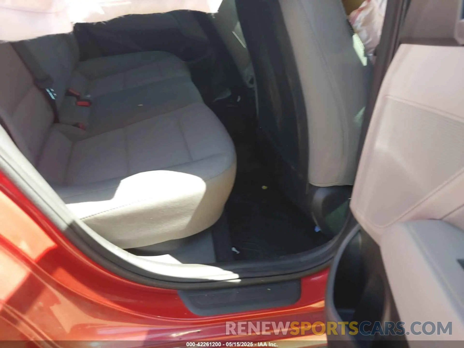8 fotografías del automóvil dañado 5NPD84LF5KH441078 HYUNDAI ELANTRA 2019