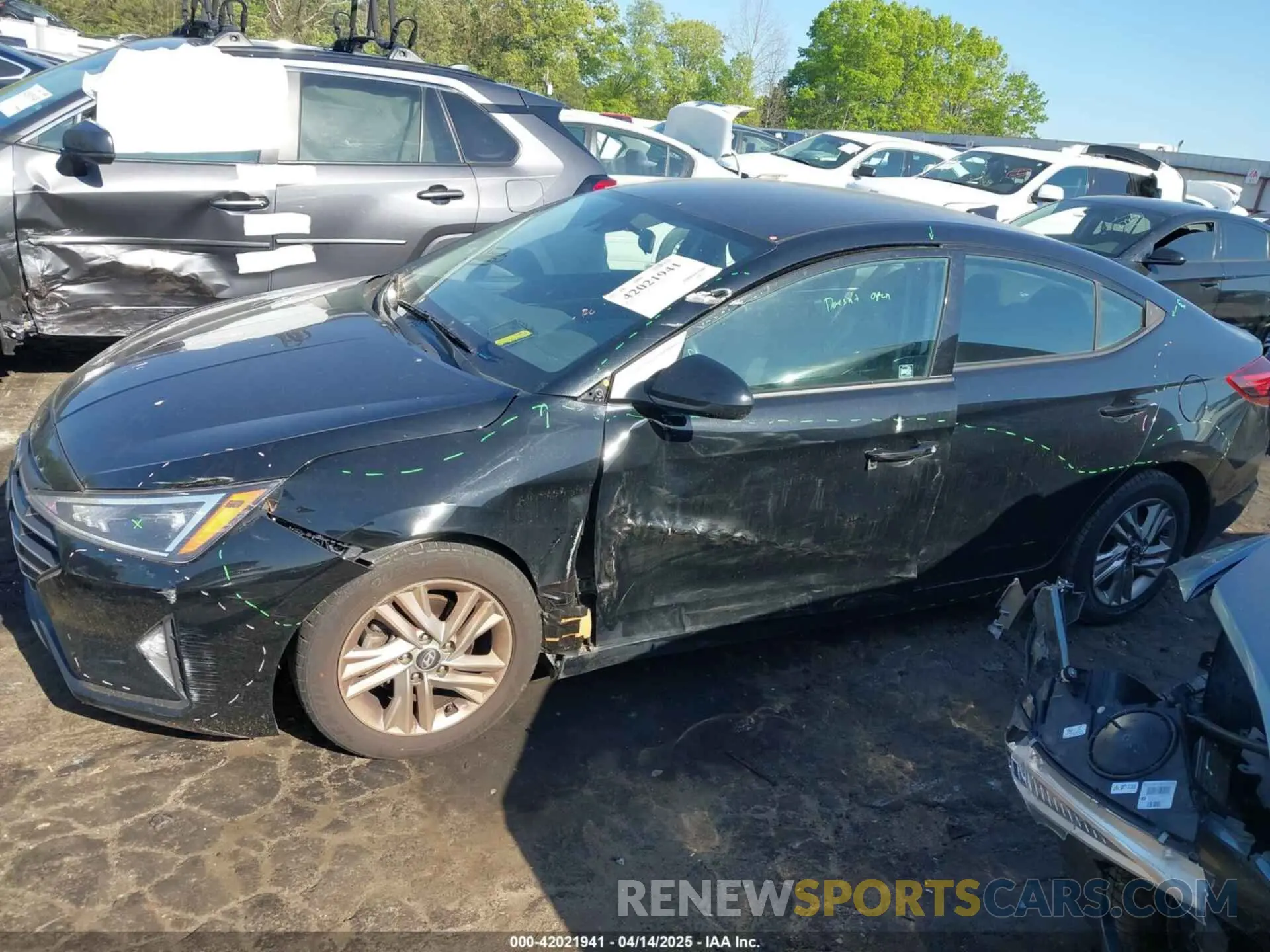 14 fotografías del automóvil dañado 5NPD84LF5KH456311 HYUNDAI ELANTRA 2019
