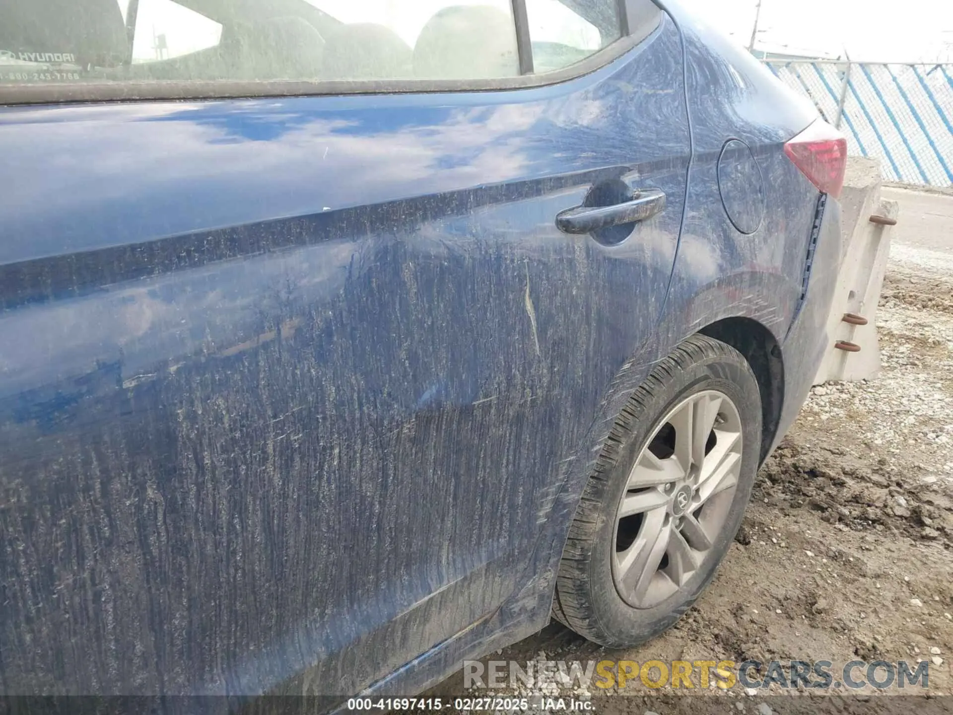18 fotografías del automóvil dañado 5NPD84LF5KH470029 HYUNDAI ELANTRA 2019