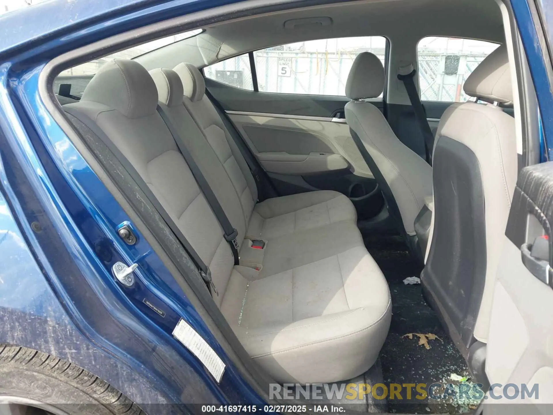 8 fotografías del automóvil dañado 5NPD84LF5KH470029 HYUNDAI ELANTRA 2019