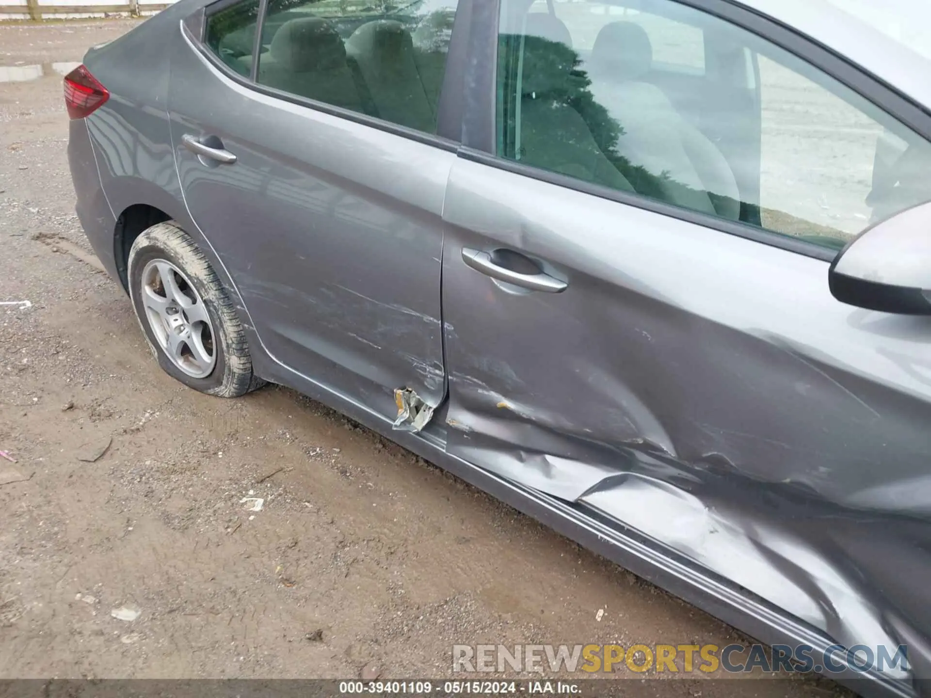 12 fotografías del automóvil dañado 5NPD84LF6KH406128 HYUNDAI ELANTRA 2019