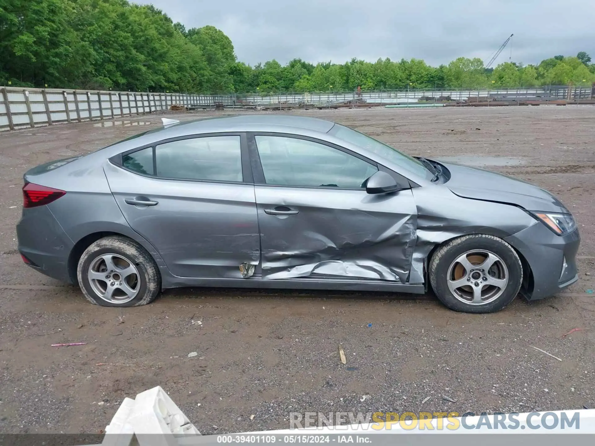 14 fotografías del automóvil dañado 5NPD84LF6KH406128 HYUNDAI ELANTRA 2019