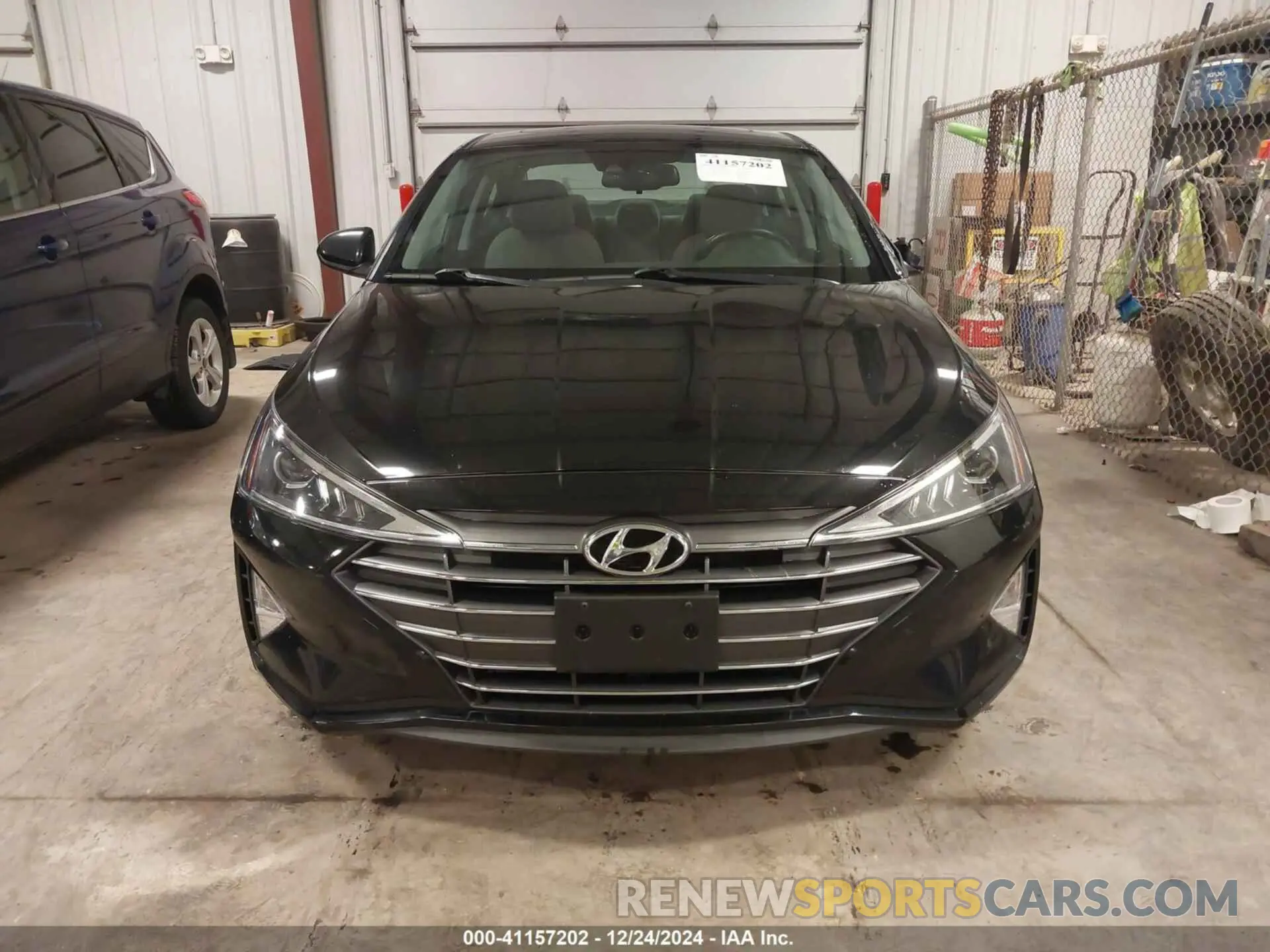 12 fotografías del automóvil dañado 5NPD84LF6KH415380 HYUNDAI ELANTRA 2019