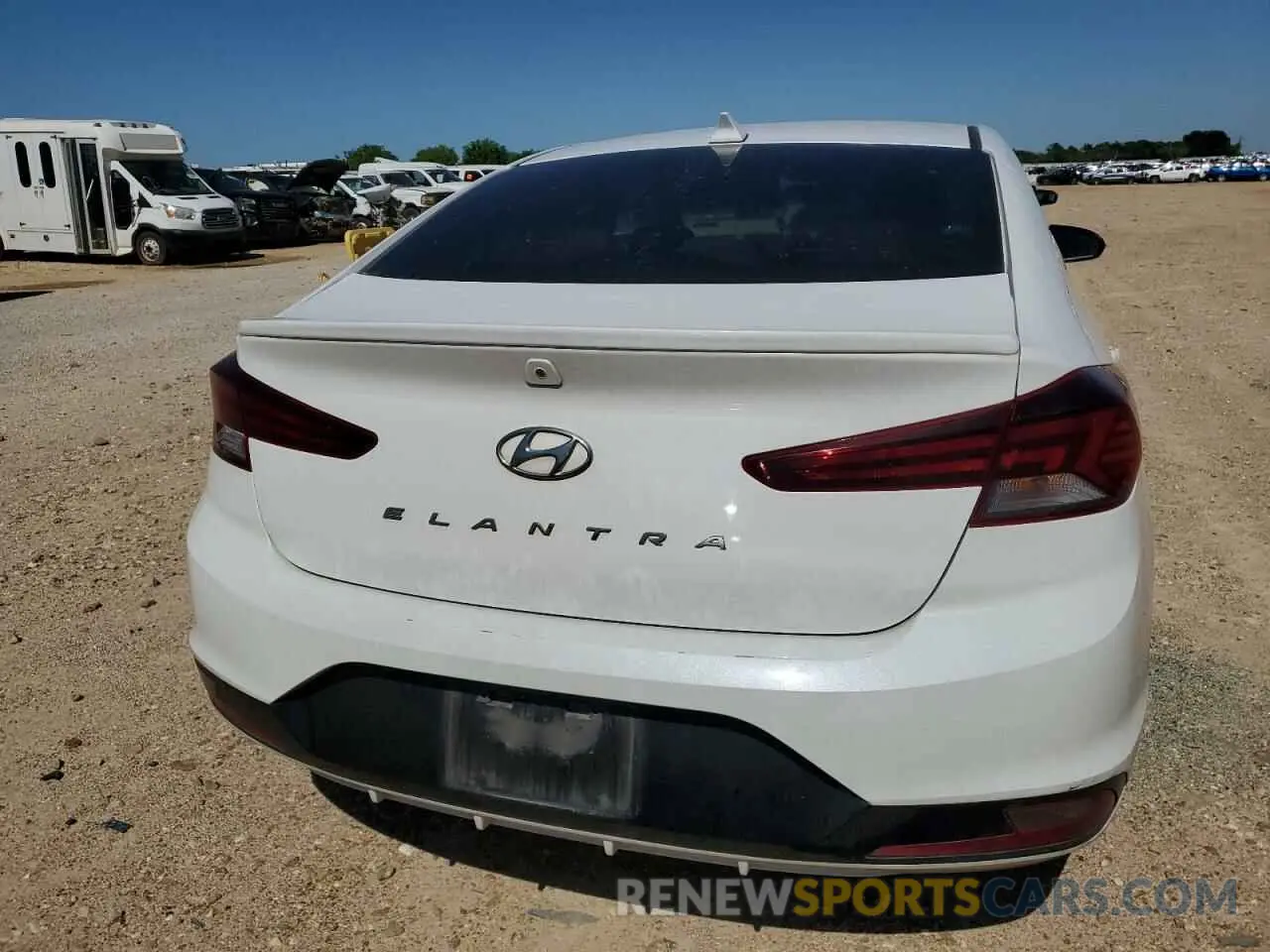 6 fotografías del automóvil dañado 5NPD84LF6KH416285 HYUNDAI ELANTRA 2019