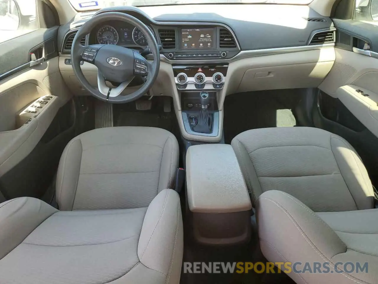 8 fotografías del automóvil dañado 5NPD84LF6KH416285 HYUNDAI ELANTRA 2019