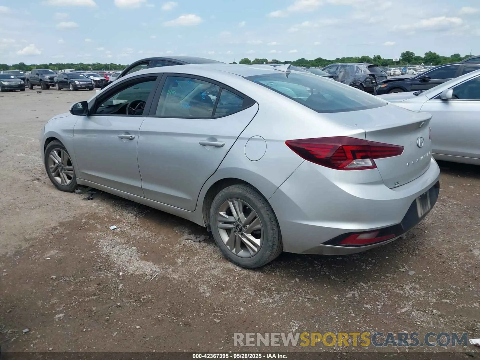 3 fotografías del automóvil dañado 5NPD84LF6KH435709 HYUNDAI ELANTRA 2019