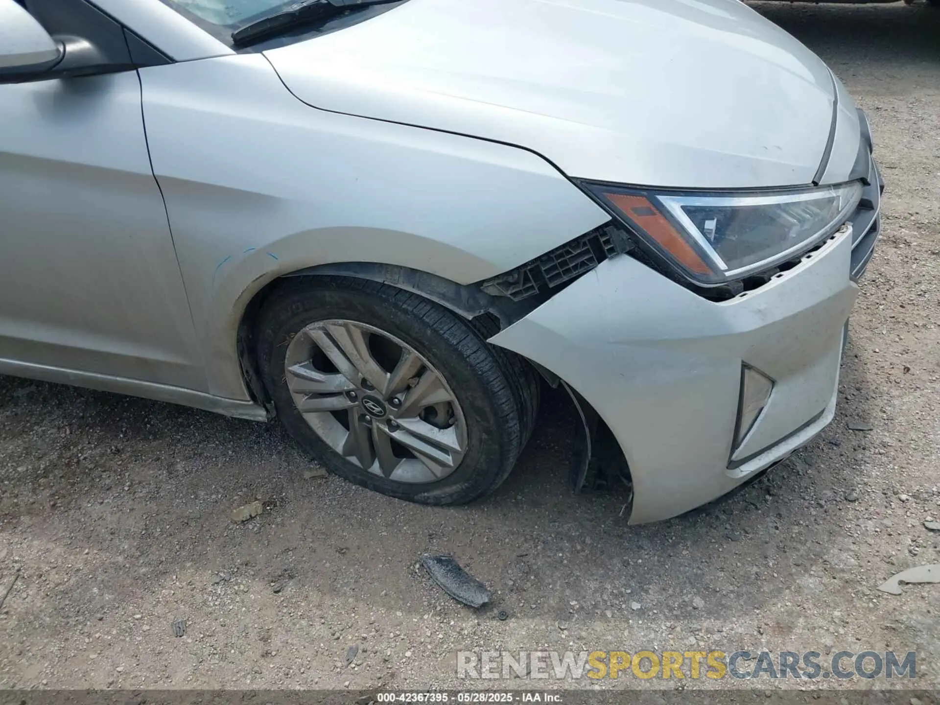 6 fotografías del automóvil dañado 5NPD84LF6KH435709 HYUNDAI ELANTRA 2019