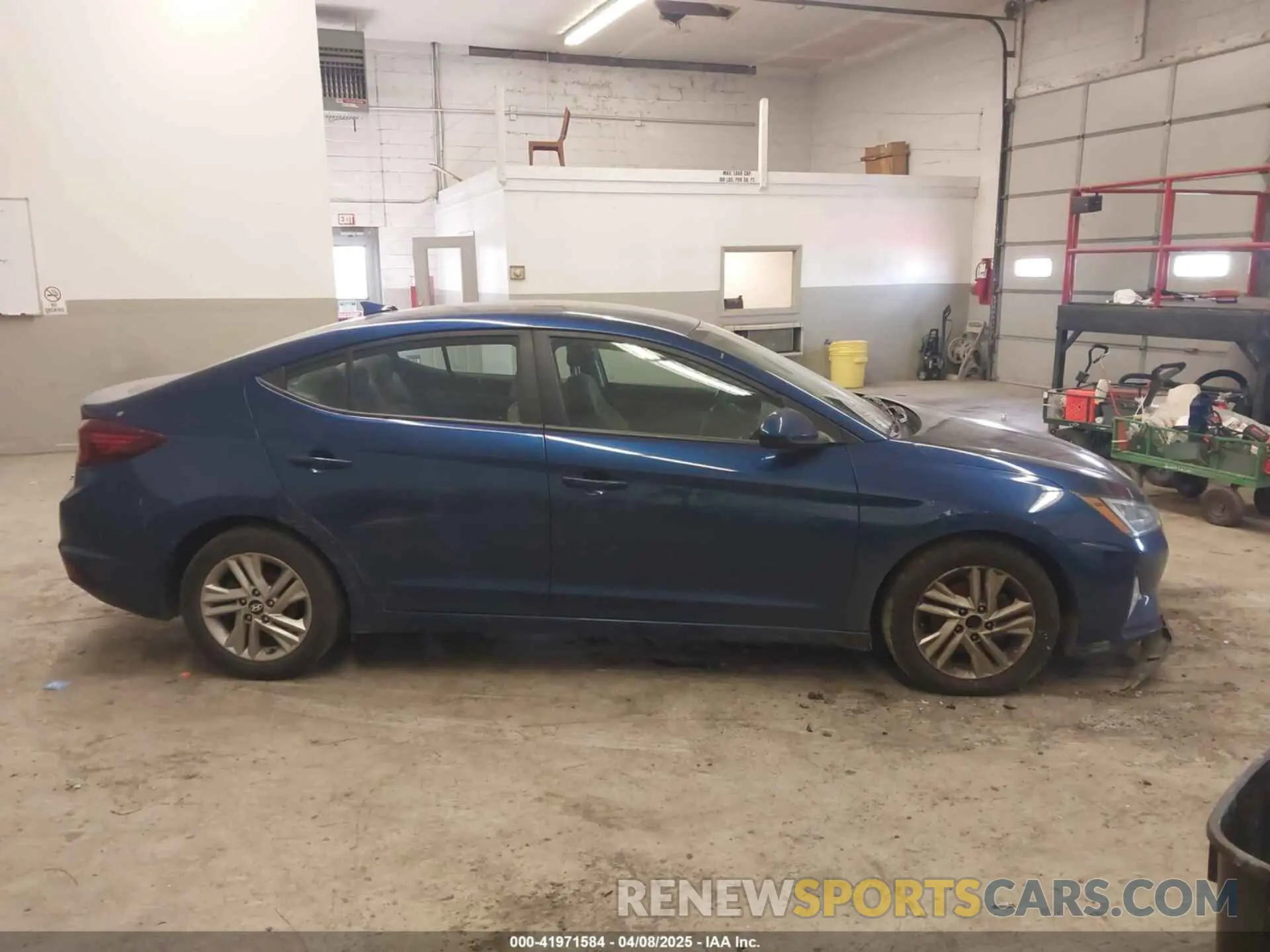 12 fotografías del automóvil dañado 5NPD84LF6KH449769 HYUNDAI ELANTRA 2019