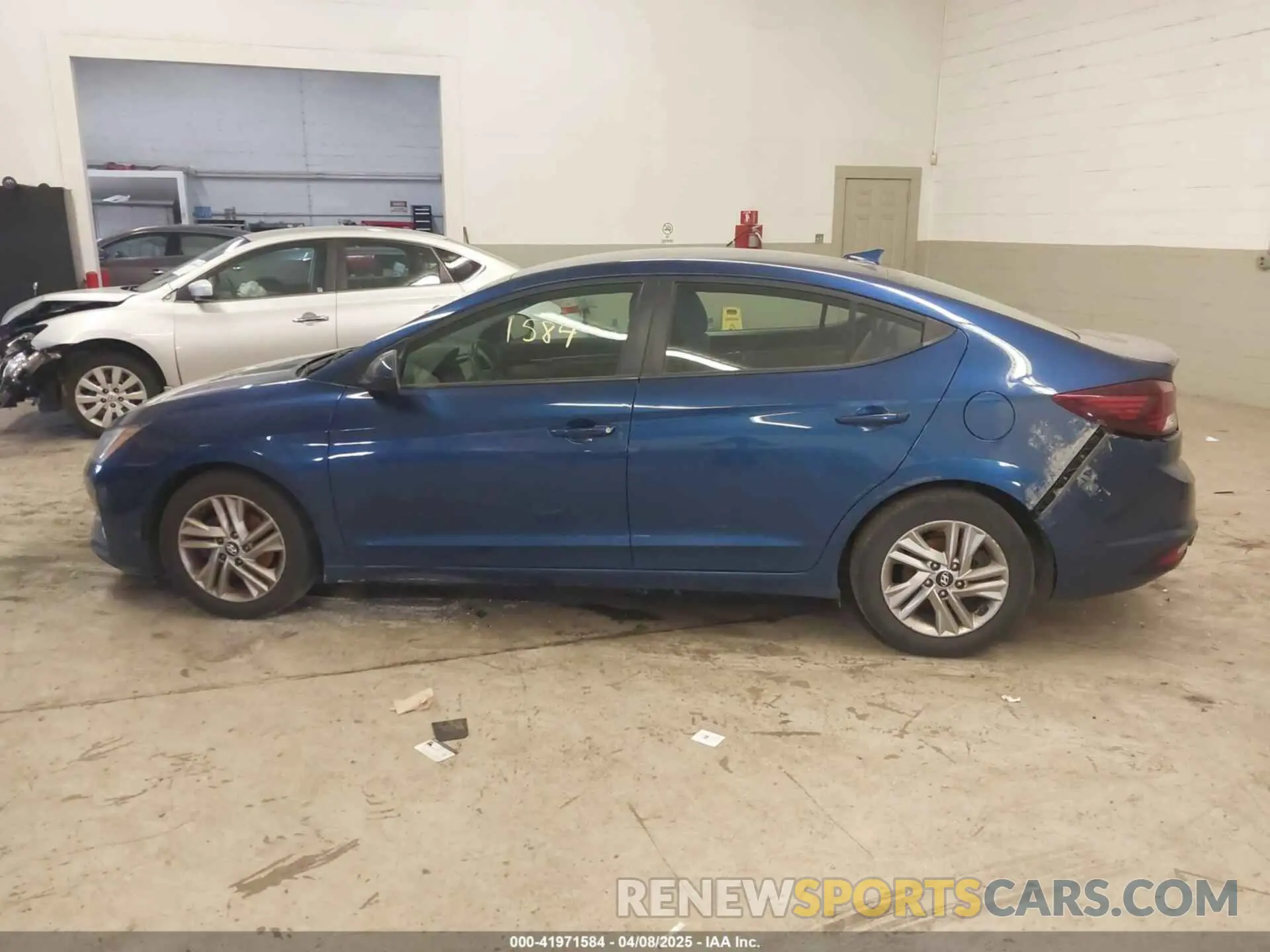 13 fotografías del automóvil dañado 5NPD84LF6KH449769 HYUNDAI ELANTRA 2019