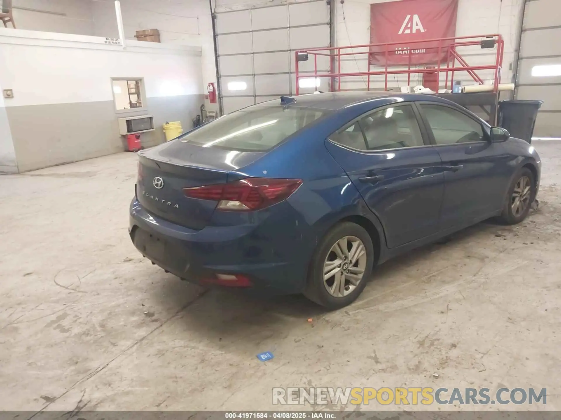 4 fotografías del automóvil dañado 5NPD84LF6KH449769 HYUNDAI ELANTRA 2019
