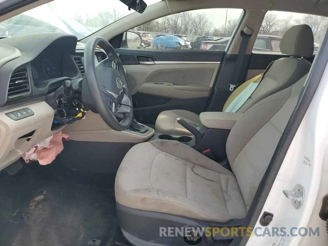 7 fotografías del automóvil dañado 5NPD84LF6KH469908 HYUNDAI ELANTRA 2019