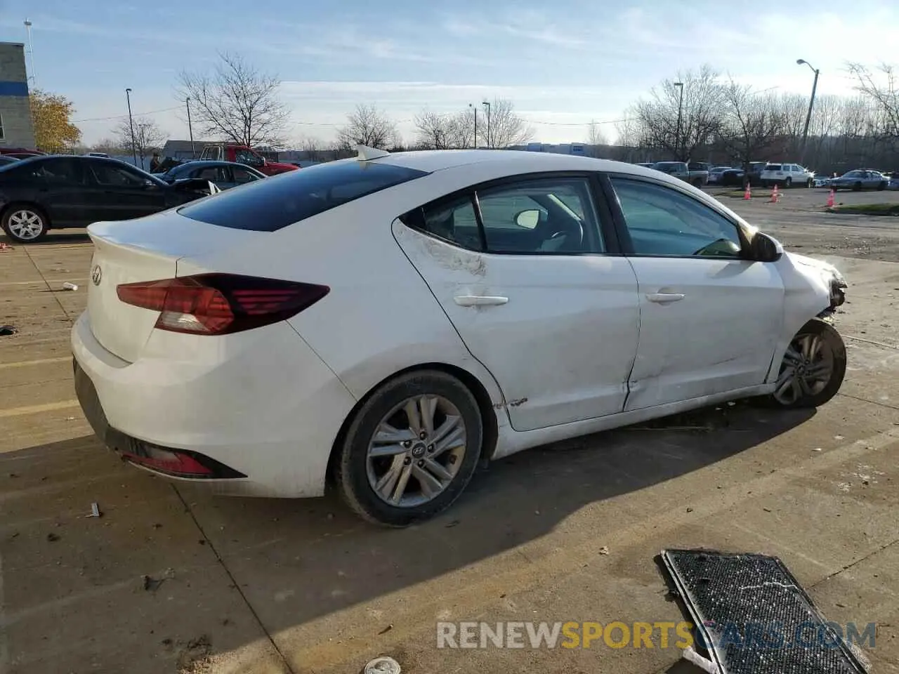 3 fotografías del automóvil dañado 5NPD84LF6KH484831 HYUNDAI ELANTRA 2019