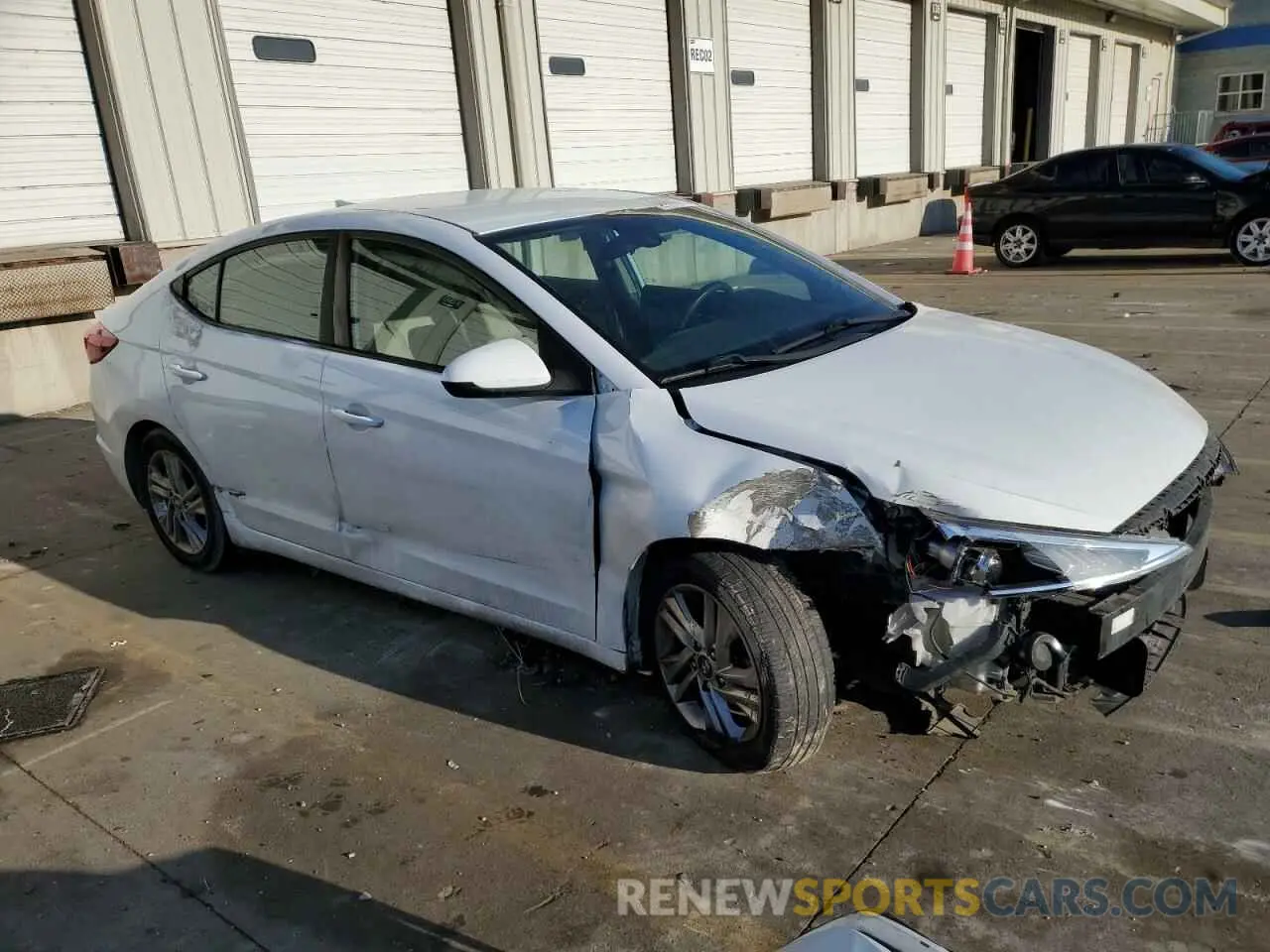 4 fotografías del automóvil dañado 5NPD84LF6KH484831 HYUNDAI ELANTRA 2019