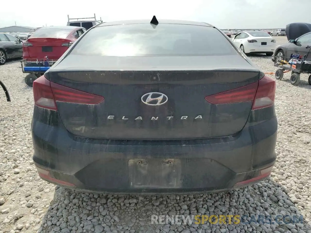6 fotografías del automóvil dañado 5NPD84LF7KH437873 HYUNDAI ELANTRA 2019