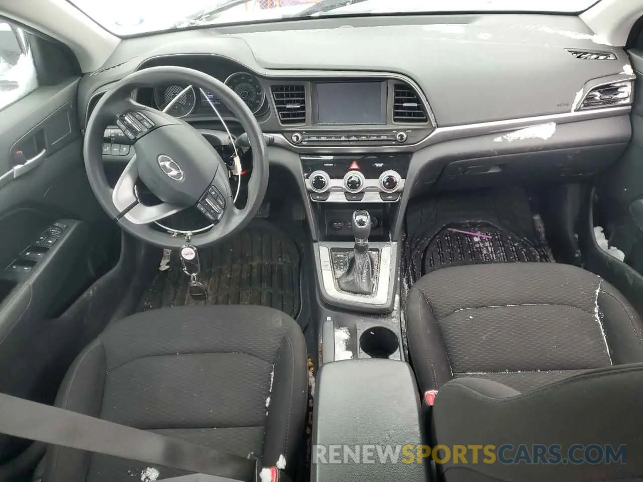 8 fotografías del automóvil dañado 5NPD84LF7KH457282 HYUNDAI ELANTRA 2019
