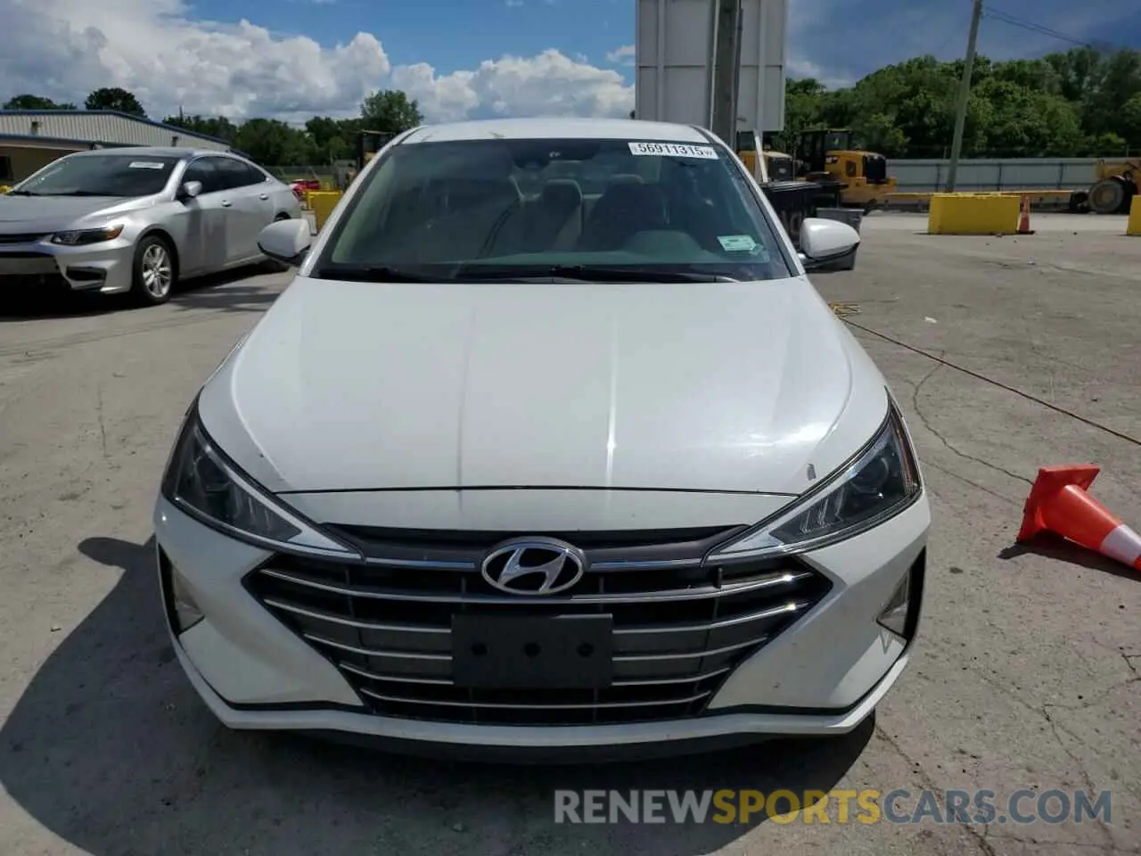 5 fotografías del automóvil dañado 5NPD84LF7KH458951 HYUNDAI ELANTRA 2019