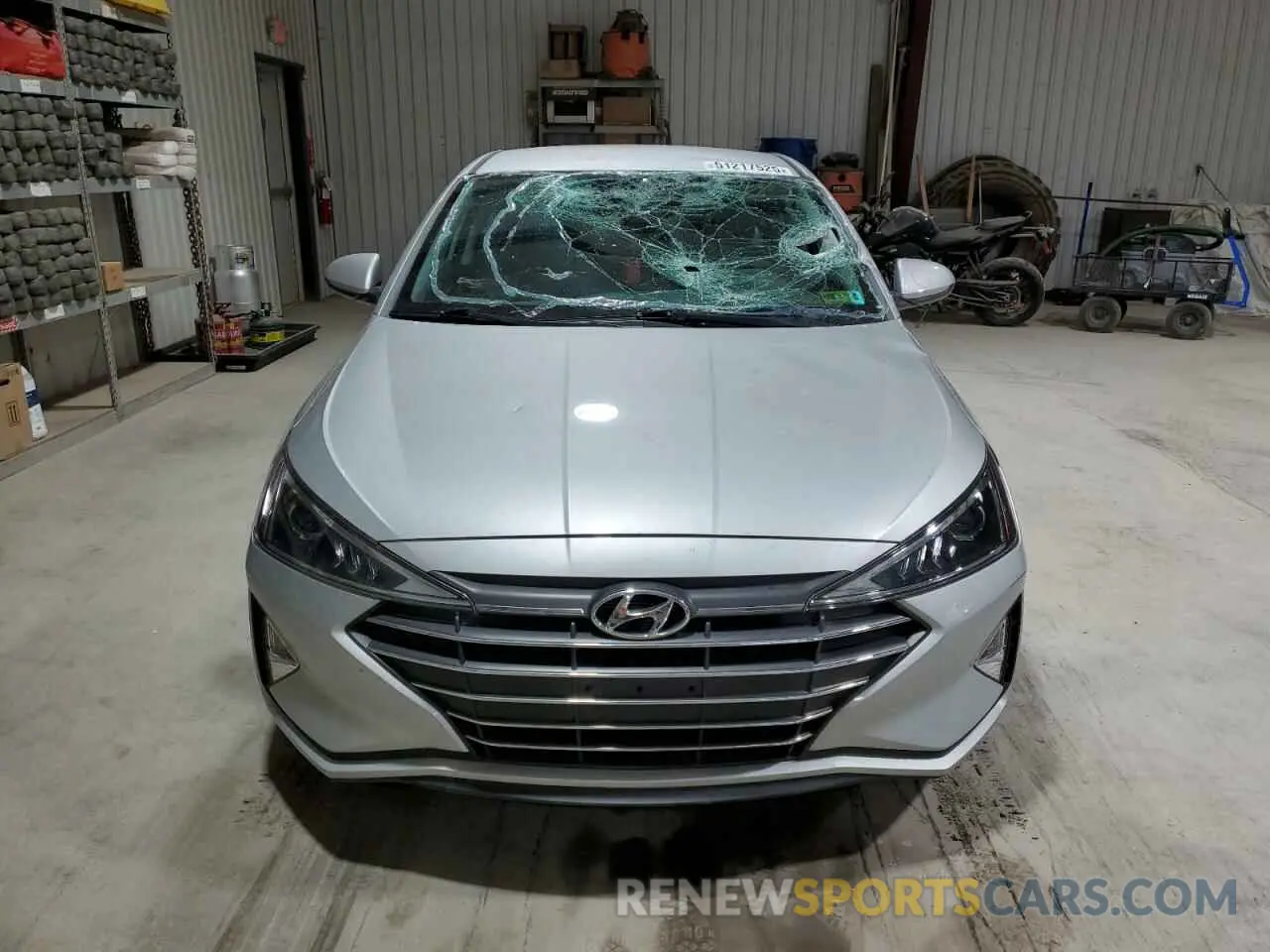 5 fotografías del automóvil dañado 5NPD84LF7KH461235 HYUNDAI ELANTRA 2019