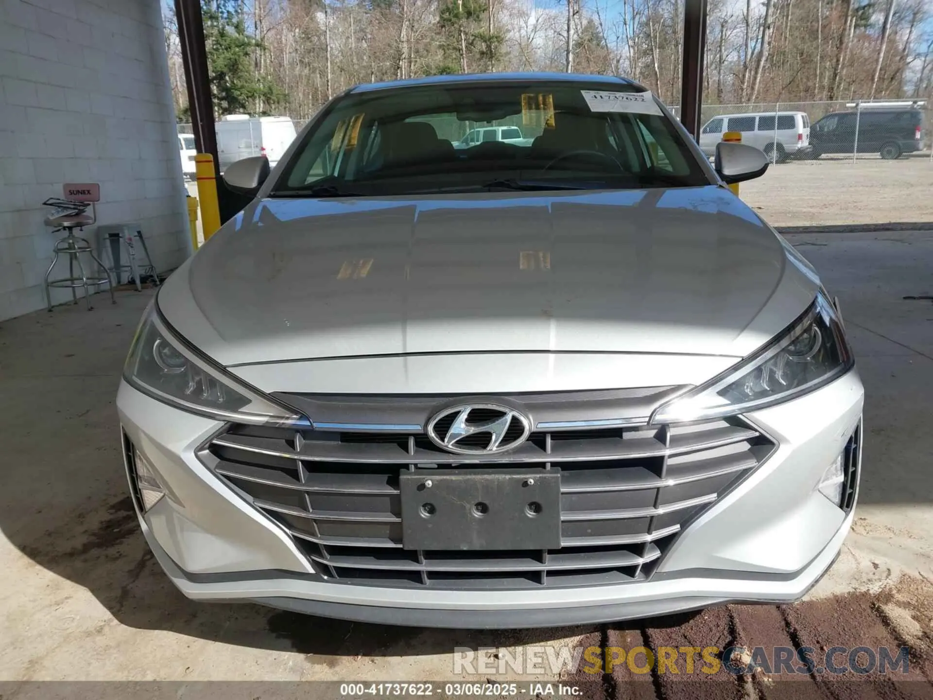 12 fotografías del automóvil dañado 5NPD84LF7KH462904 HYUNDAI ELANTRA 2019