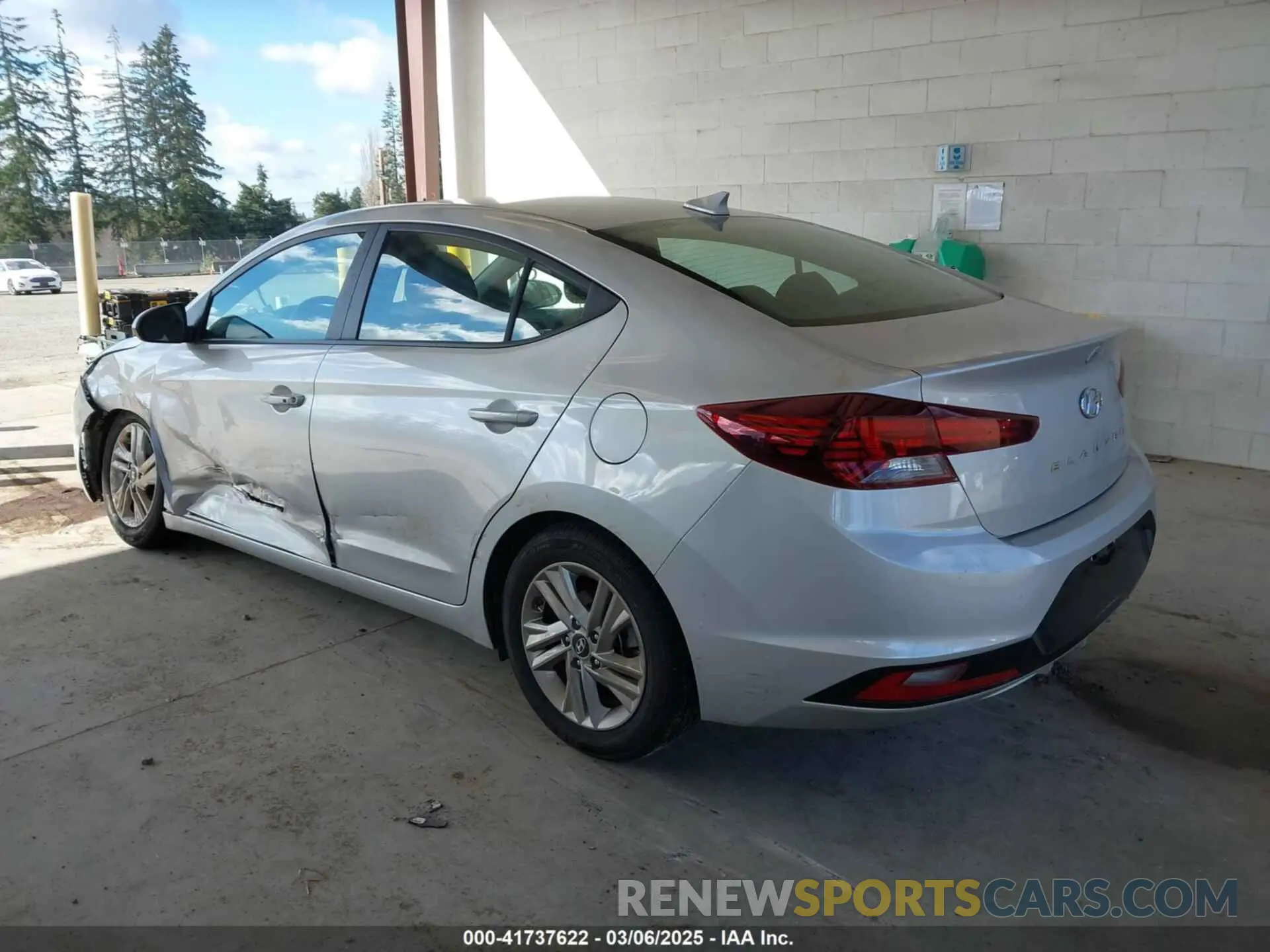 3 fotografías del automóvil dañado 5NPD84LF7KH462904 HYUNDAI ELANTRA 2019
