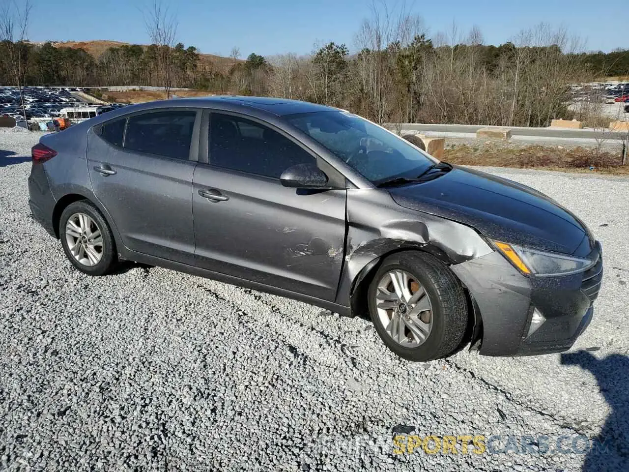 4 fotografías del automóvil dañado 5NPD84LF7KH474504 HYUNDAI ELANTRA 2019
