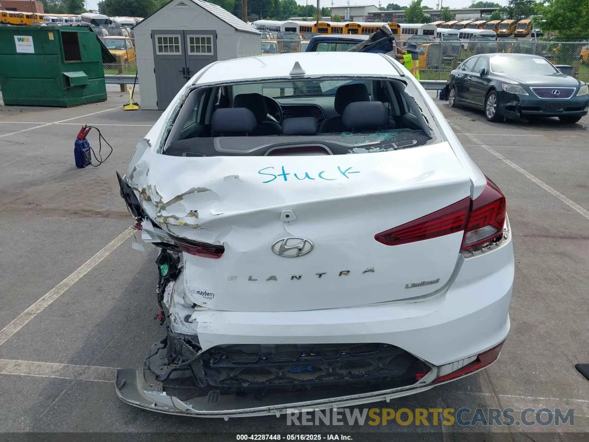 16 fotografías del automóvil dañado 5NPD84LF7KH474535 HYUNDAI ELANTRA 2019