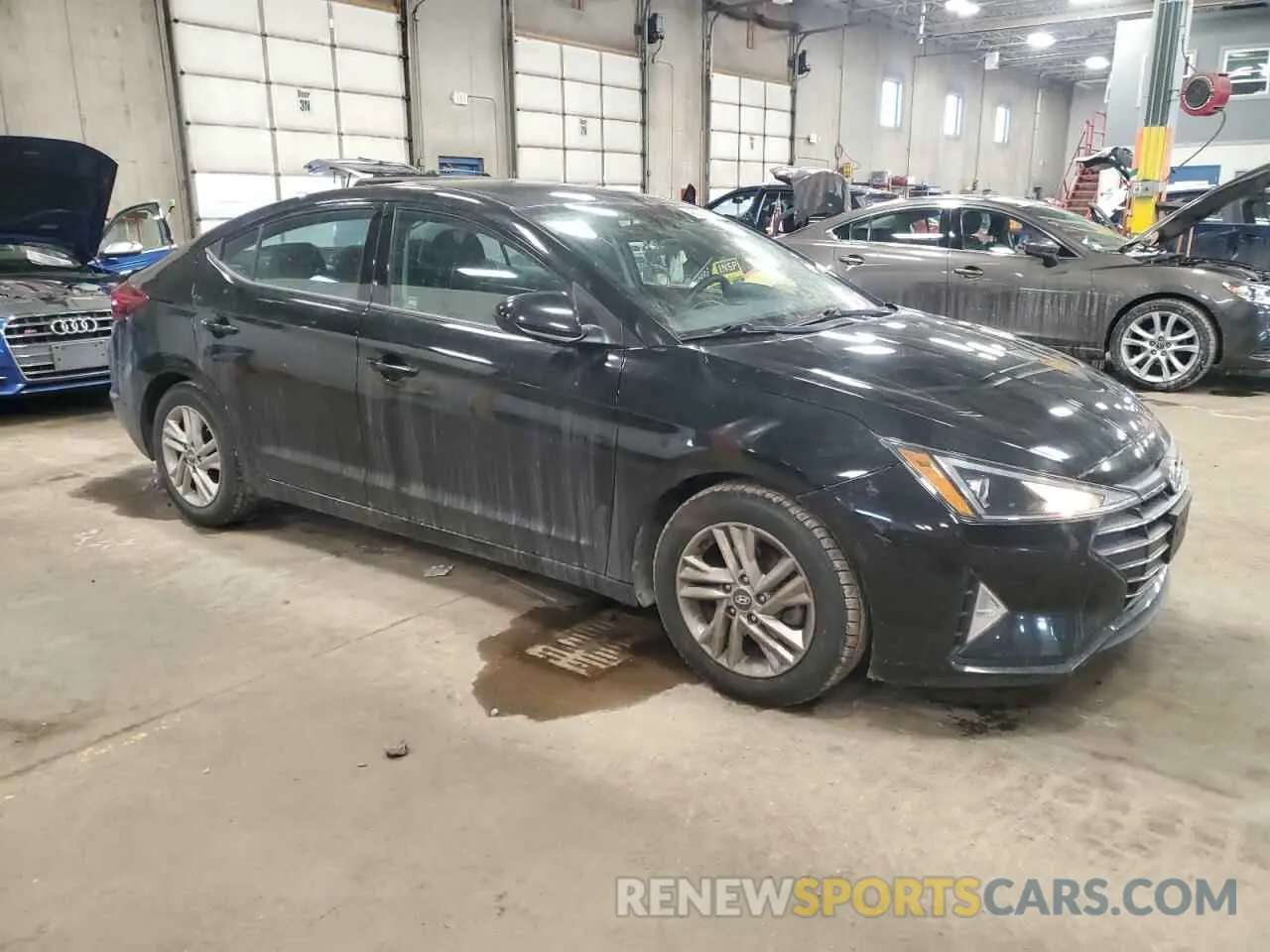 4 fotografías del automóvil dañado 5NPD84LF7KH496664 HYUNDAI ELANTRA 2019