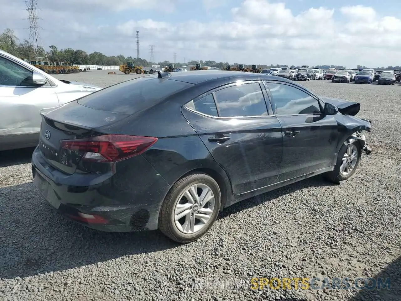 3 fotografías del automóvil dañado 5NPD84LF8KH405269 HYUNDAI ELANTRA 2019