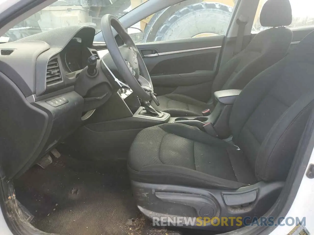 7 fotografías del automóvil dañado 5NPD84LF8KH449482 HYUNDAI ELANTRA 2019