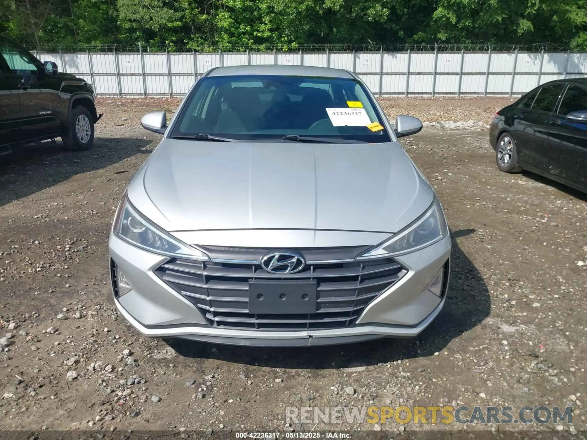 13 fotografías del automóvil dañado 5NPD84LF8KH466976 HYUNDAI ELANTRA 2019
