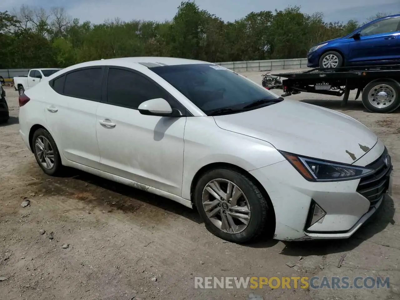 4 fotografías del automóvil dañado 5NPD84LF8KH469277 HYUNDAI ELANTRA 2019